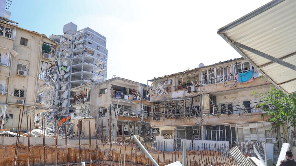 נזקי הפגיעה הישירה בבת ים