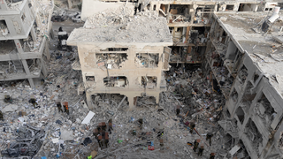 פגיעה ישירה בבת ים