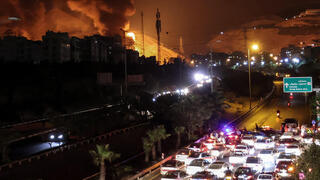 מיכל נפט שהותקף באזור שהראן, טהרן