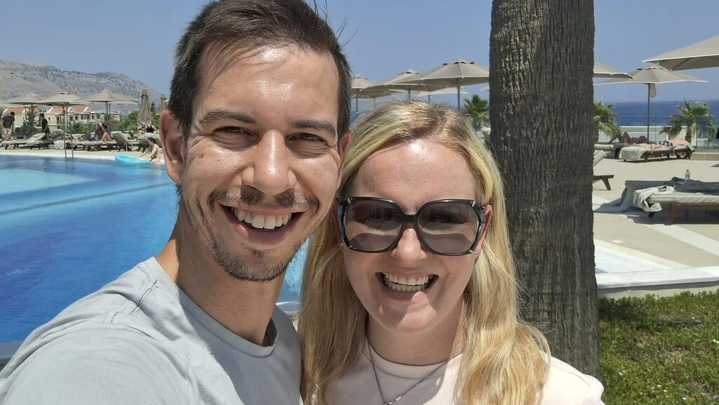 ג'ני ויינשטיין שפירא  ואהרון שפירא ביוון