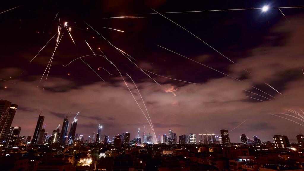 יירוטי טילים בשמי תל אביב