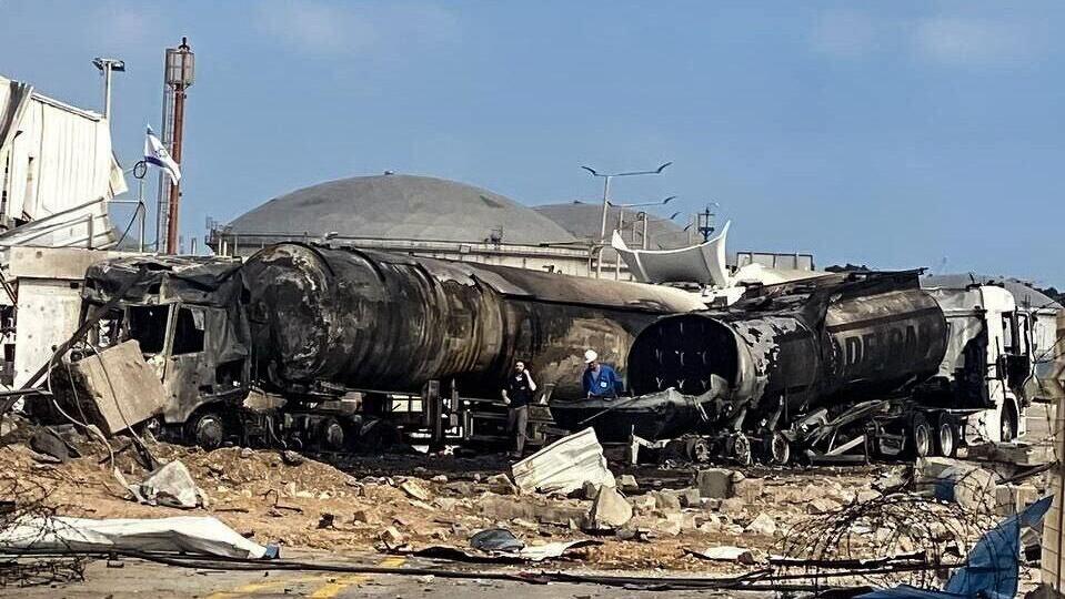 הנזק במפעל בז"ן