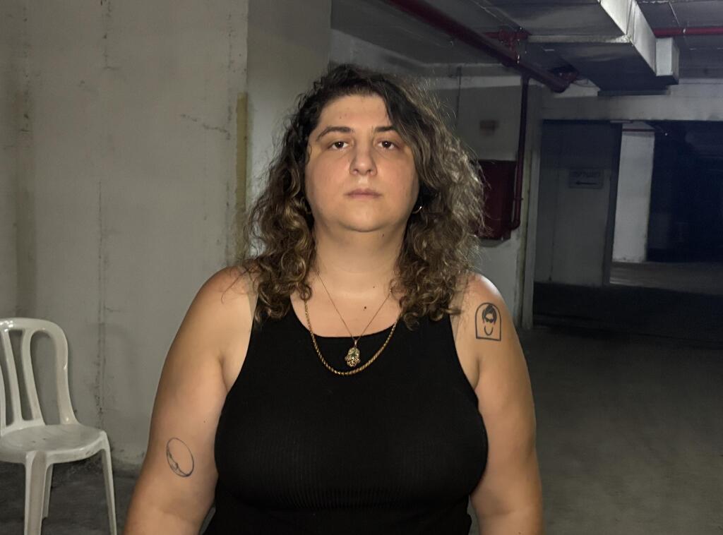 ספיר עמרן התחנה המרכזית הפכה למקלט עבור רבים מתושבי תל אביב