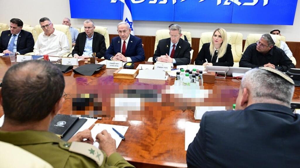 Заседание правительства (Фото: Хаим Цах, ЛААМ) ראש הממשלה בנימין נתניהו בישיבת הממשלה