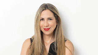 יפעת מנהרדט