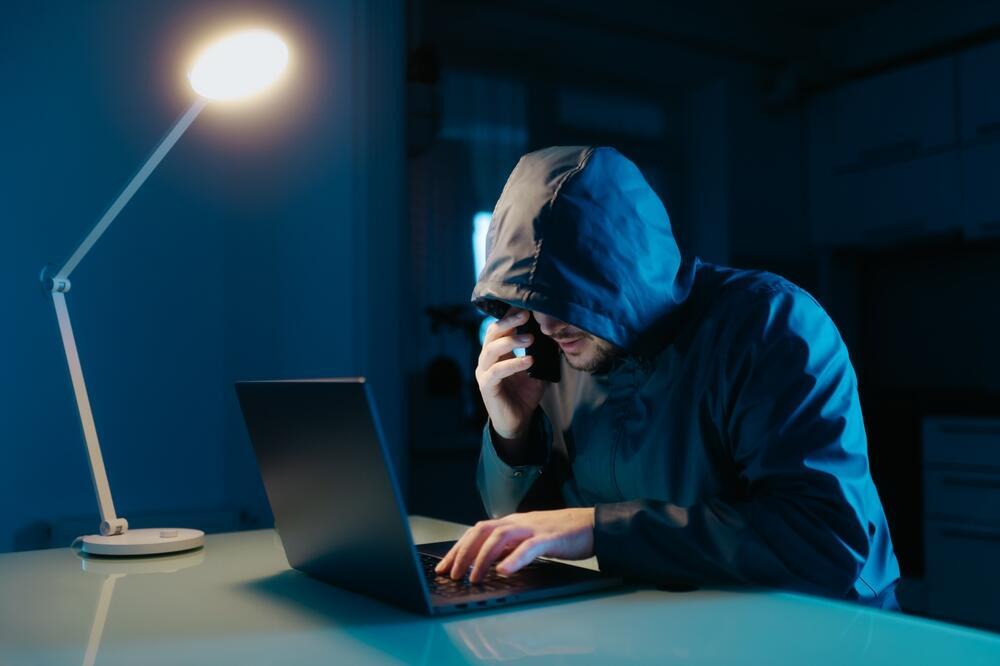 איראן האקר האקרים טלפון טלפונים