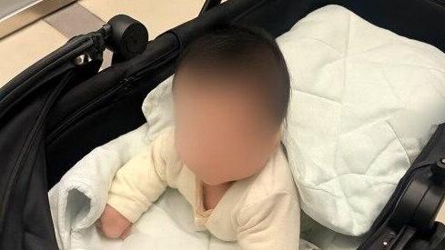 תינוק ננטש בבית חולים בגלל מצבו הרפואי ומחפש משפחה 
