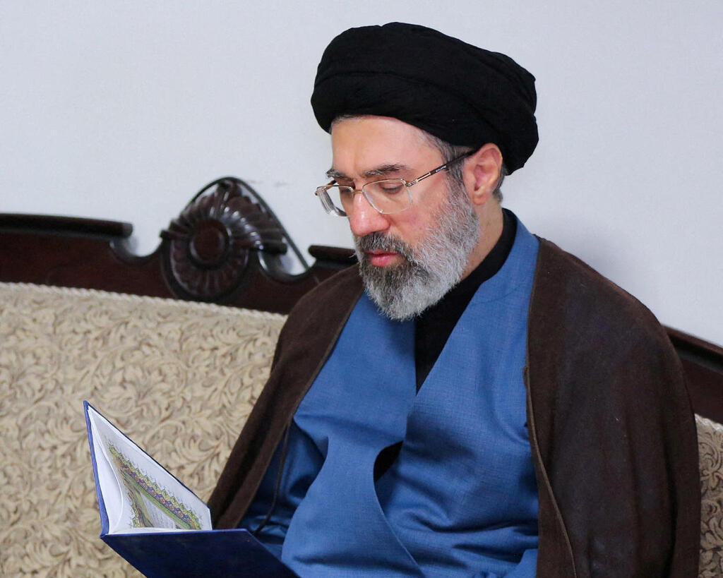 מוג'תבא חמינאי בנו של עלי חמינאי