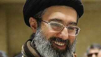 Моджтаба Хаменеи (Фото из иранского агентства новостей) מוג'תבא חמינאי בנו של עלי חמינאי