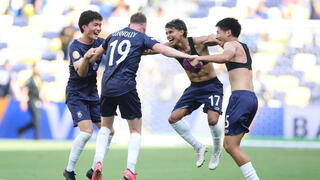 שחקני אוקלנד סיטי חוגגים