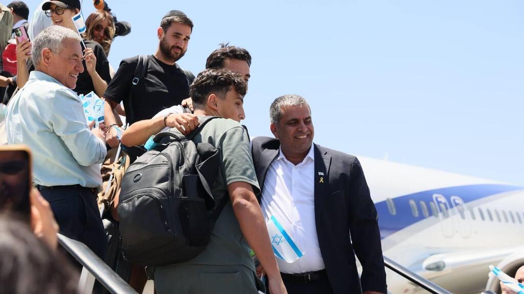 עלייה של כ-110 עולים חדשים מצרפת, אנגליה, ספרד והולנד