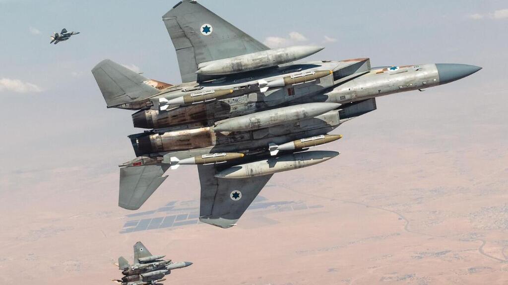 תיעוד ממבצע ״עם כלביא״: מטוסי הקרב של חיל האוויר בדרכם לגלי התקיפות בטהראן