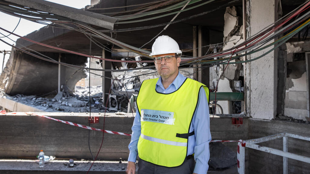 Hospital director Prof. Shlomi Codish (Photo: Alex Kolomoisky) Hospital director Prof. Shlomi Codish