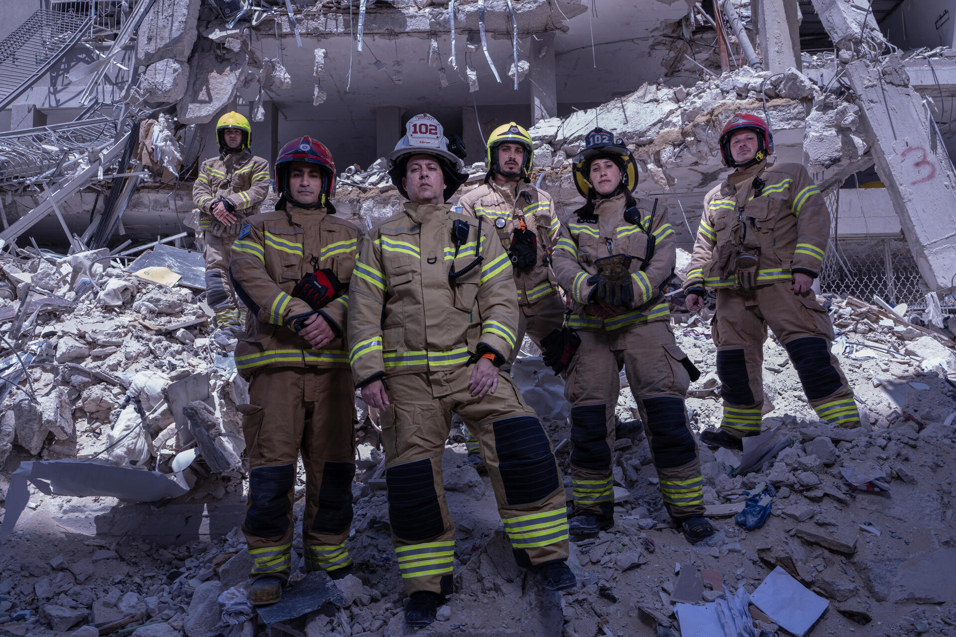 מחלצים של כיבוי אש בזירה בגוש דן  