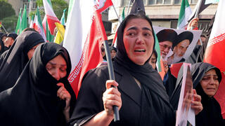 הלוויות ענק לבכירים האיראנים שחוסלו