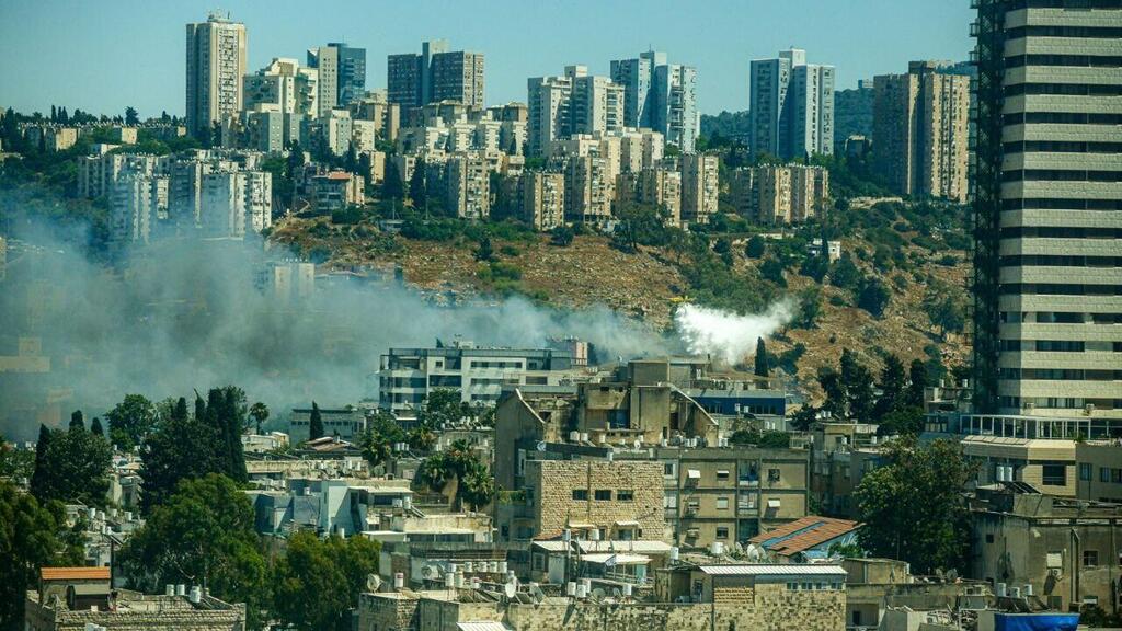 שריפה פרצה בשטח פתוח בחיפה