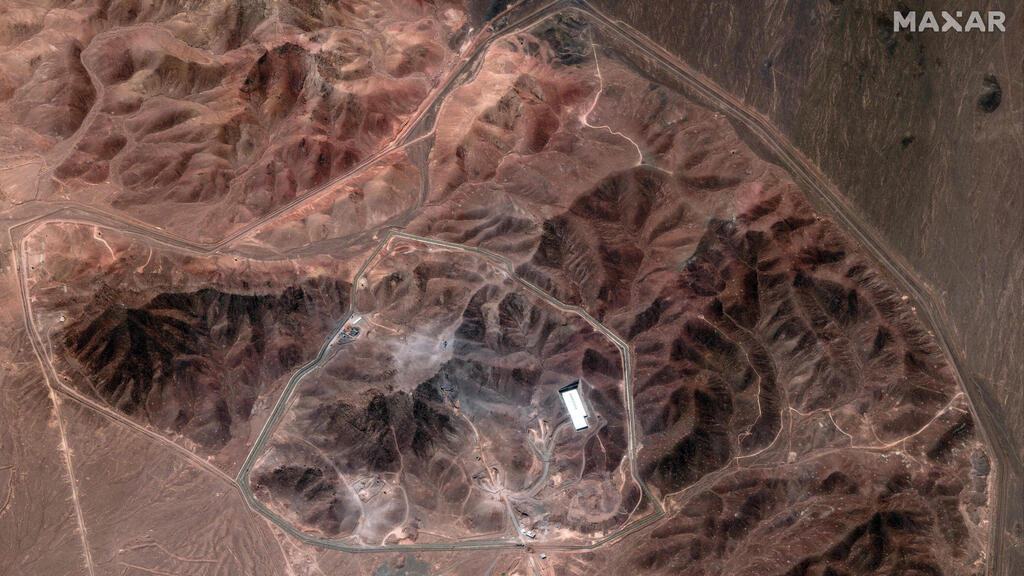 Fordow (Photo: AFP PHOTO/ SATELLITE IMAGE ©2024 MAXAR TECHNOLOGIES) העבודות בפורדו לשיקום הנזק