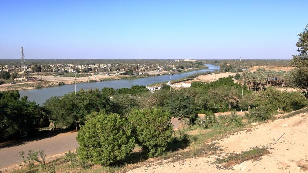 Euphrates river (Photo: Dynamoland/Shutterstock) נהר הפרת