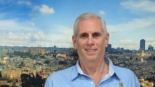 The tenure of FIDF board chair Morey Levovitz is coming to an end (Photo: from social medai) יו"ר FIDF מורי לבוביץ מנכ"ל משרד הביטחון אלוף במיל' אמיר ברעם