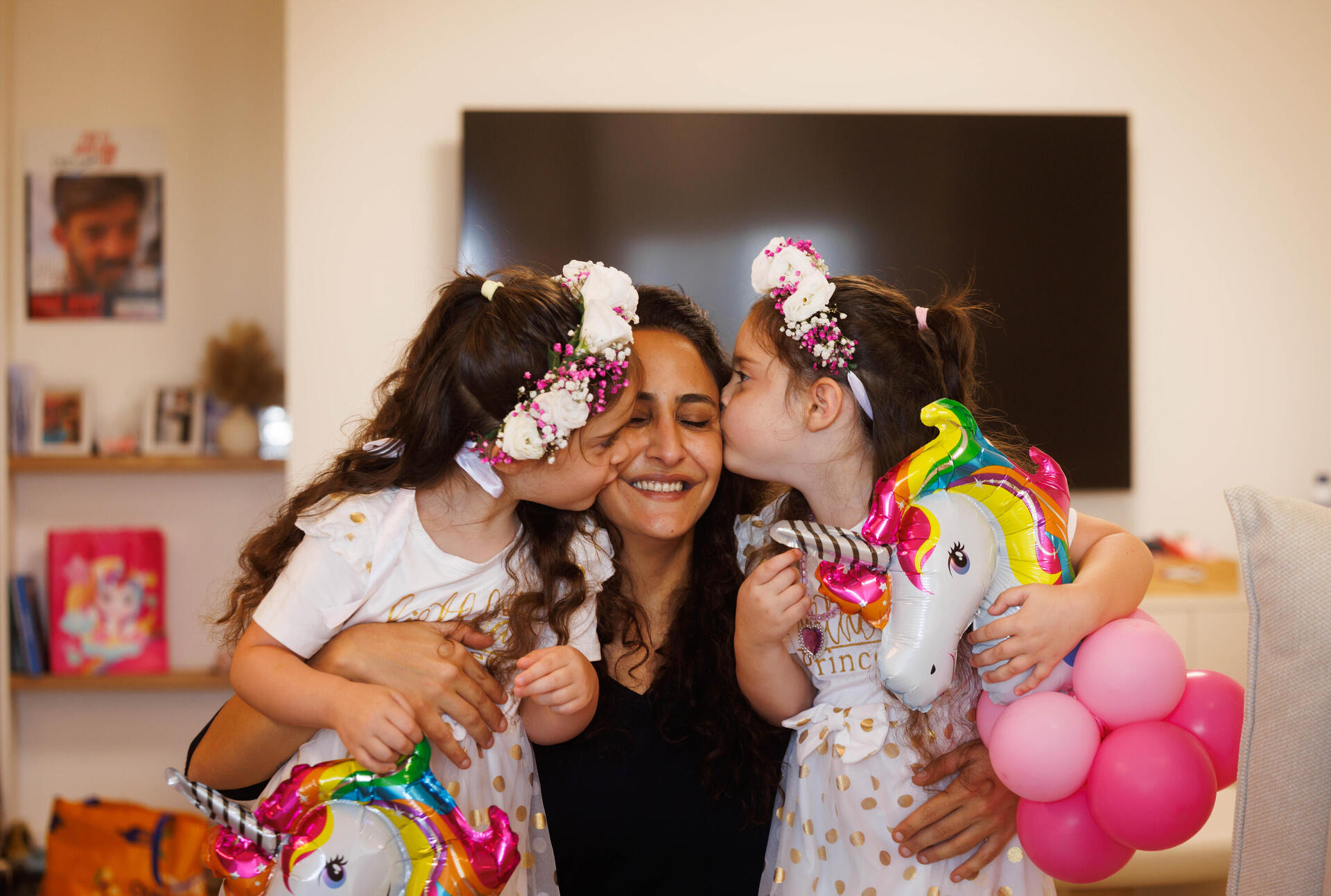 אמה ויולי חוגגות 5 בלי האב דוד קוניו, שעדיין חטוף בעזה 