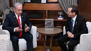 נשיא המדינה נפגש עם ראש הממשלה לפני המראתו לוושינגטון