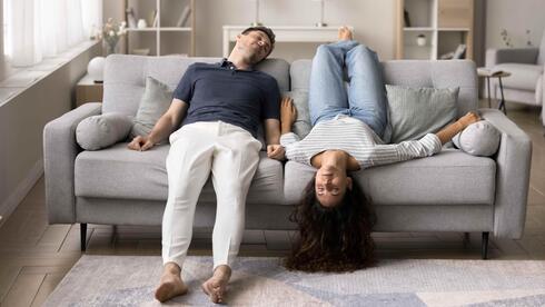 ירידה בחשק אחרי המלחמה. "להבין שזה נורמלי, ואז ליצור אינטימיות שהיא לאו דווקא מינית" 