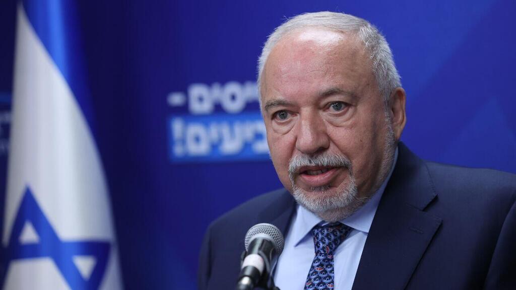 אביגדור ליברמן ישיבת סיעה ישראל ביתנו