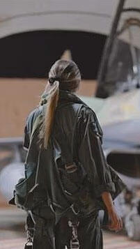 נווטת קרב בחיל האוויר נווטת מ' טייסת