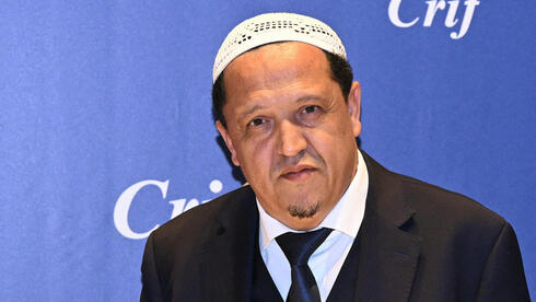 French writer and artist Marek Halter (L), Imam of the municipal Drancy mosque in Seine-Saint-Denis Hassen Chalghoumi attend the annual dinner of the Representative Council of Jewish Institutions of France (CRIF - Conseil Representatif des Institutions juives de France) at The Louvre Carrousel in Paris on July 3, 2025 