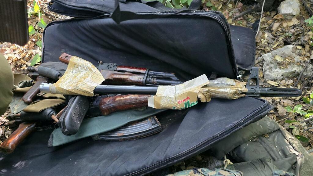 Weapons seized in Lebanon by IDF forces (Photo: IDF Spokesperson's Unit) אמצעי הלחימה שאותרו והוחרמו במרחב