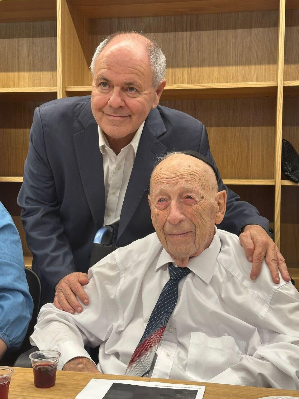 משה אבלס עם דני דיין