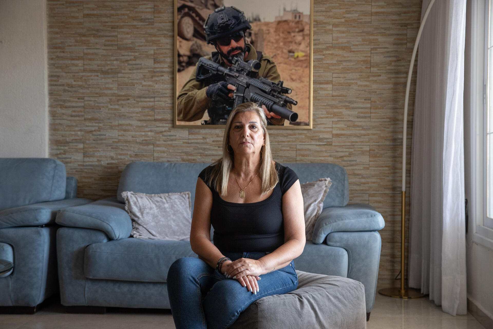 ג'ני מזרחי, אימו של אלירן מזרחי ז"ל, ששם קץ לחייו בעקבות שירותו הצבאי 