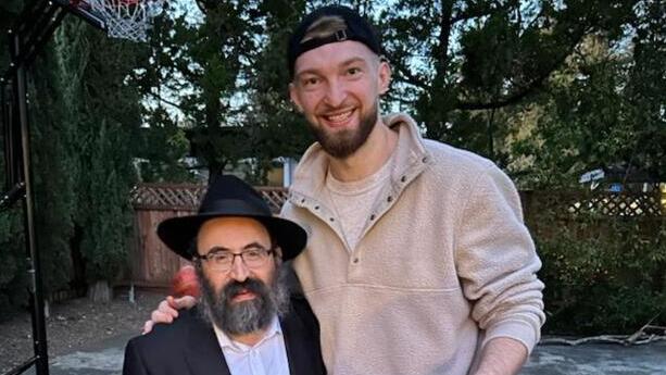 סאבוניס עם הרב מנדי כהן