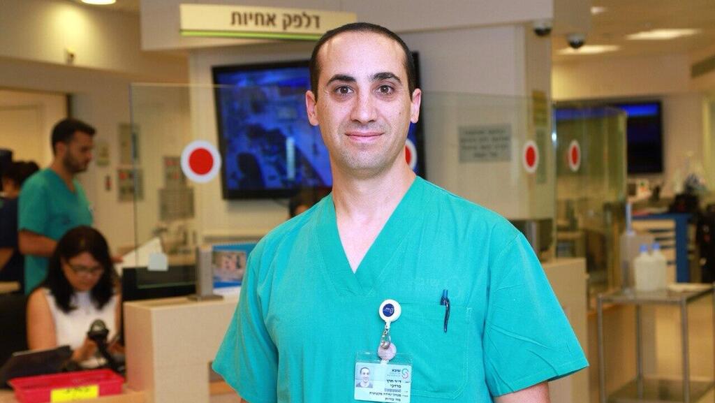 ד"ר מוטי חרץ, מנהל היחידה הארצית לטיפול נמרץ בכוויות בשיבא