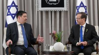 ברקע הטבח הסורי בדרוזים - נשיא המדינה יצחק הרצוג נפגש עם ראשי הקהילה היהודית הסורית