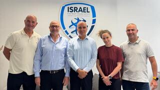 משה מישאלוף,  קרין סנדל, שינו זוארץ, ארז כלפון וניר אלון