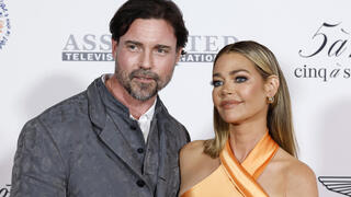 דניס ריצ'רדס אהרון פייפרס