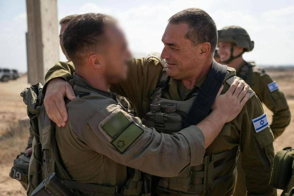 רס"ן במיל' א', מפקד פלוגה בשריון, בנו של אייל זמיר