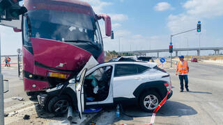 זירת התאונה בכביש 581 סמוך לצומת מגל