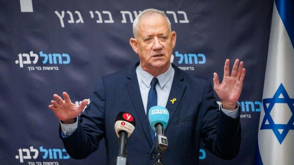 Бени Ганц (Фото: Шалев Шалом) בני גנץ בישיבת הסיעה