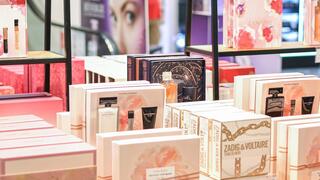 Отдел подарков в "Машбире" 