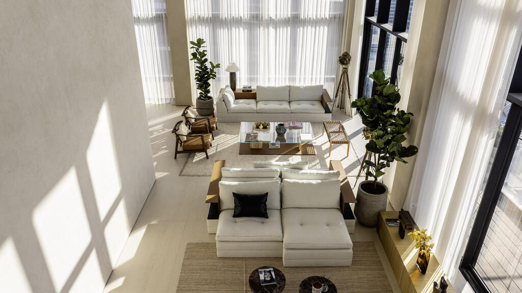 פנטהאוז במגדלי בבלי, אדריכלות: גל נאור, ריהוט: אריק בן שמחון