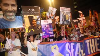 אלפים צועדים לשגרירות ארצות הברית בתל אביב
