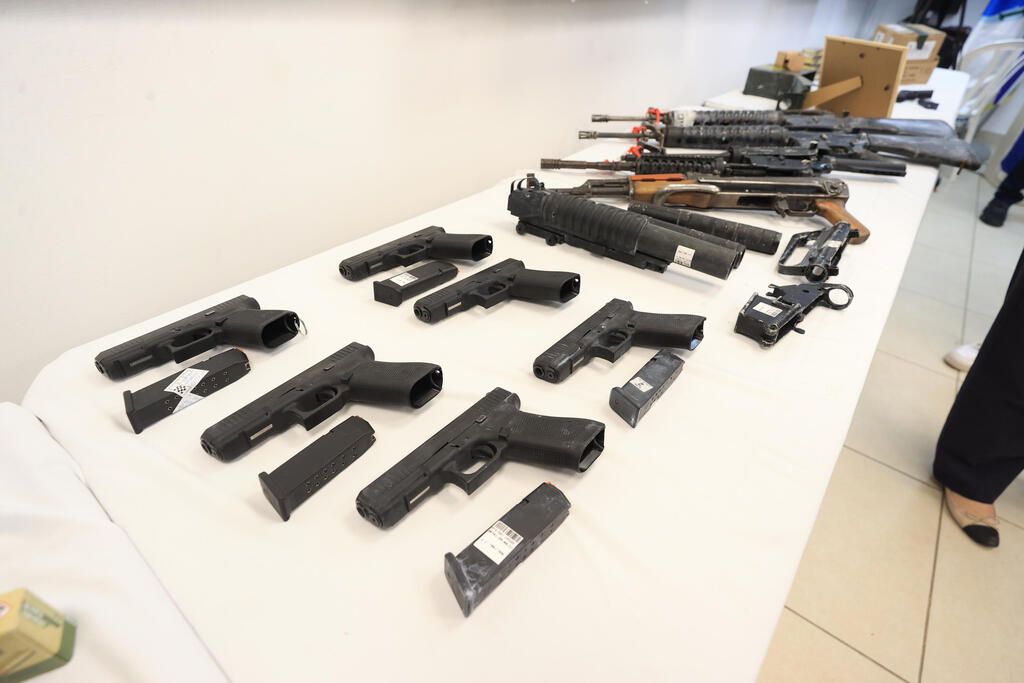 Photo: Elad Gershgorn המשטרה עצרה שבעה חשודים שעסקו בסחר באמל"ח צבאי ביו"ש