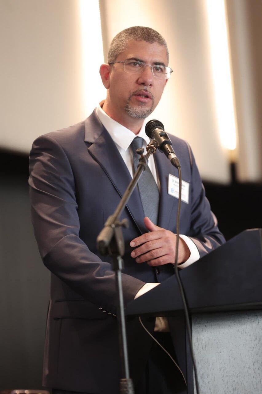 Dr. Moshe Cohen Dr. Moshe Cohen