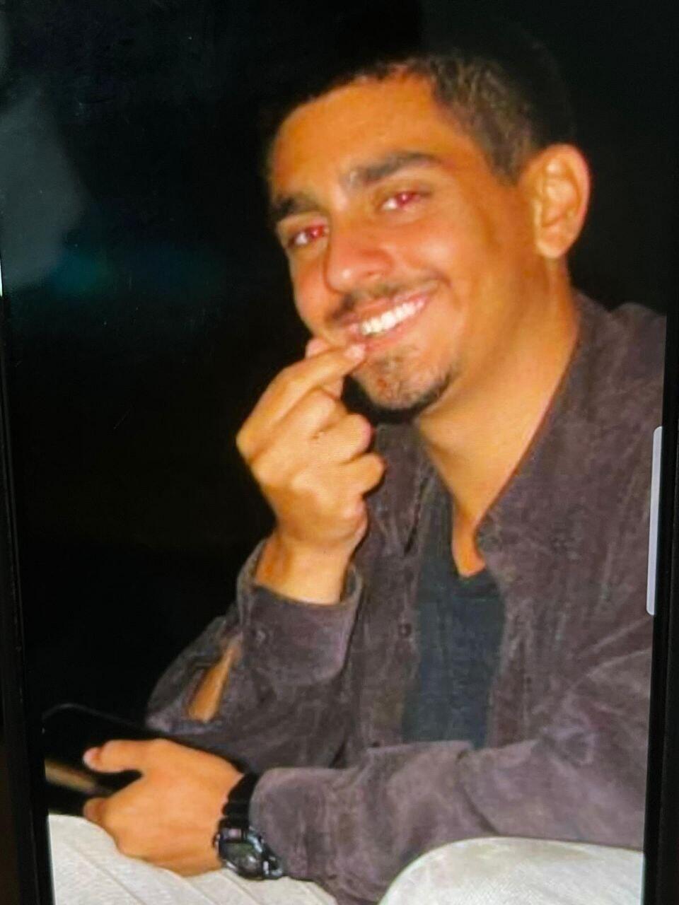 סמל ינון נוריאל ואנה