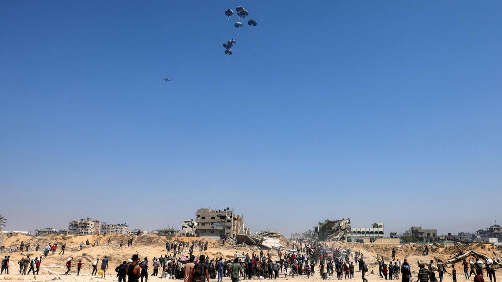 חלוקת סיוע הומניטרי ברצועת עזה