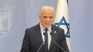 יאיר לפיד בהצהרה לתקשורת