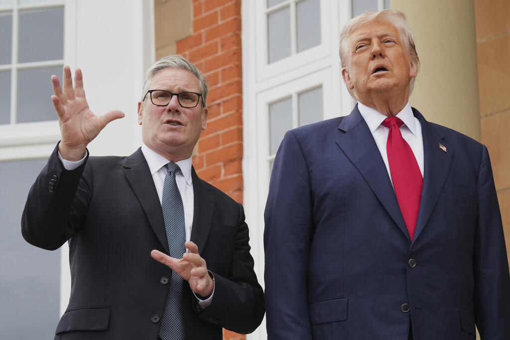 דונלד טראמפ בביקור בסקוטלנד