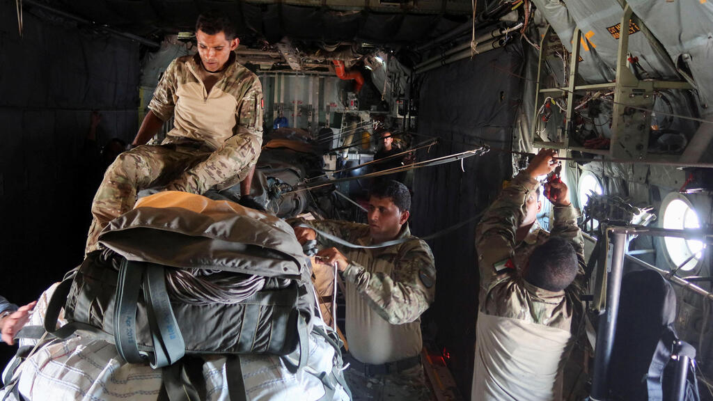 צבא ירדן בסיוע הומניטרי בעזה